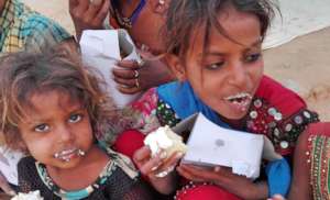 Happy Street Kids with Gift & food !!