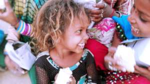 Happy Street Kids with Gift & food !!