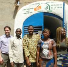 Sesnak (US Embassy) & Ambassador with AVN team