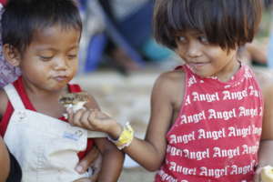 Help Feed and Send to School Poor Kids in the Phil