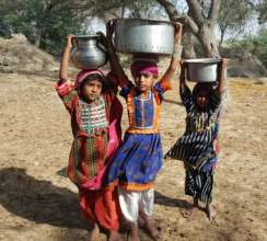 Children colleting water for drinking purposres