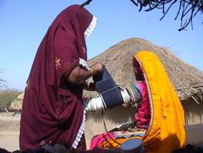 Health worker during checkp of women health