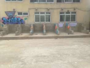 Spectators bench ongoing