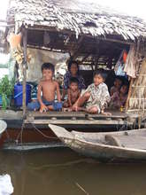 Fishing family on Tonle Sap lake