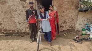 Nikita and her parents