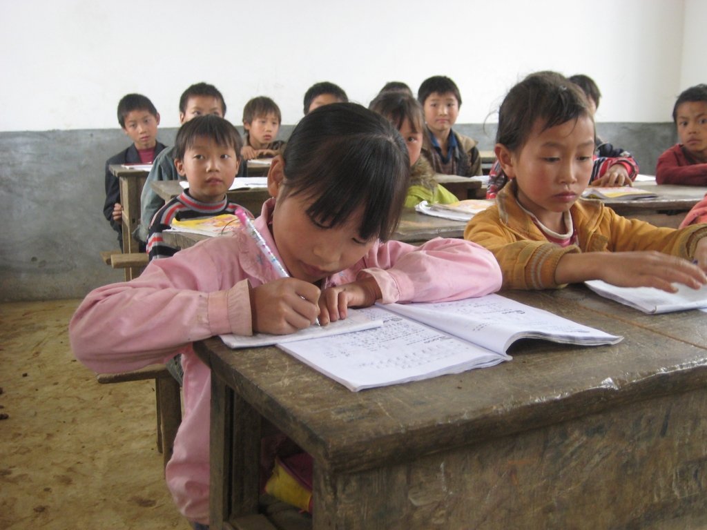 Reconstructing earthquake-damaged schools in China