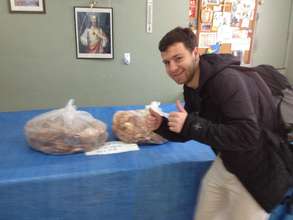 Volunteer is Rescuing Leftover Cuisine!