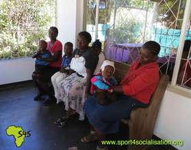 Mothers waiting at S4S rehabilitation centre.