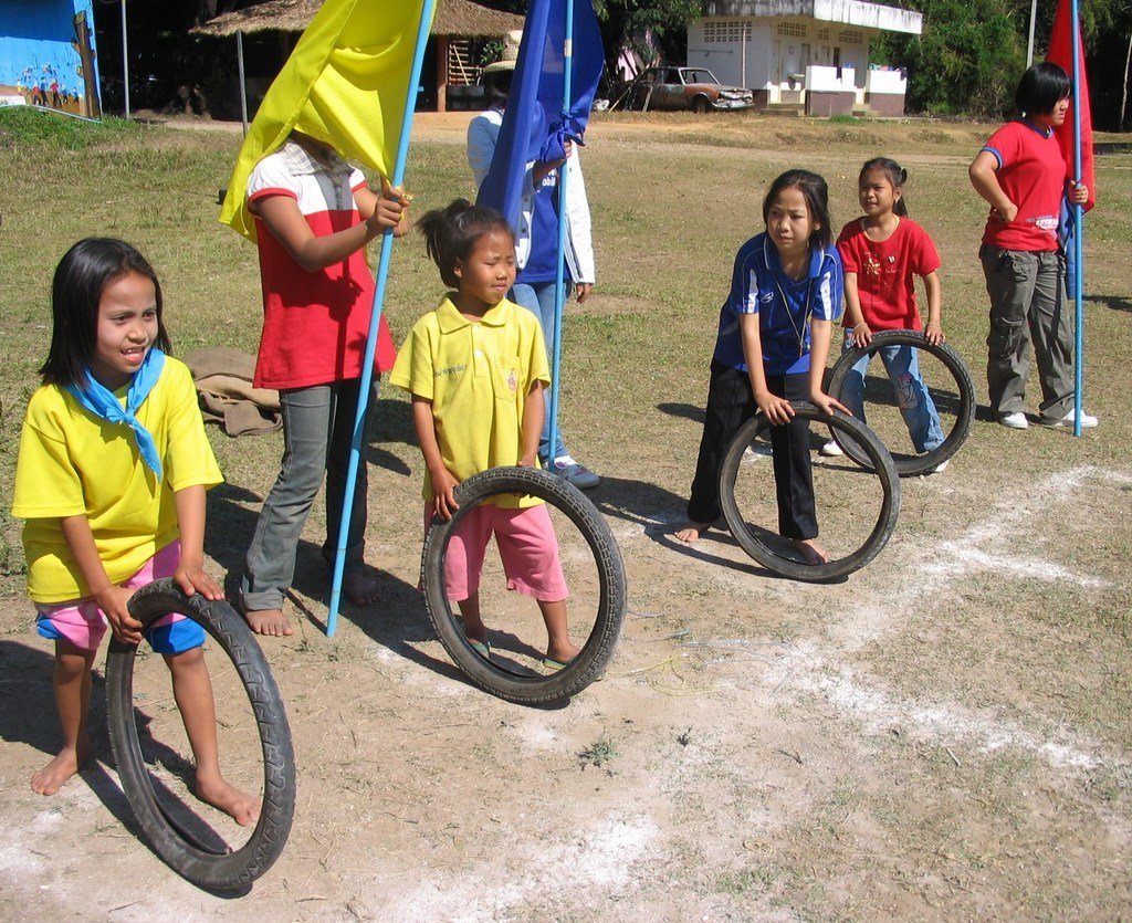Send Migrant Burmese and Thai Children to School