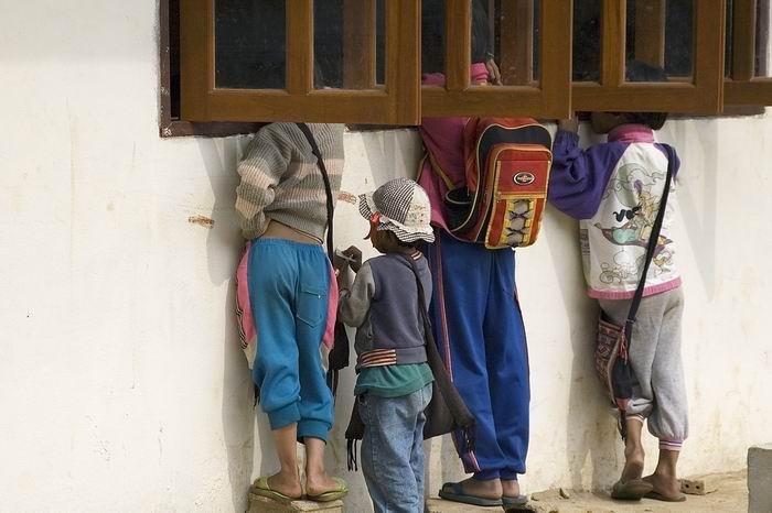 Send Migrant Burmese and Thai Children to School