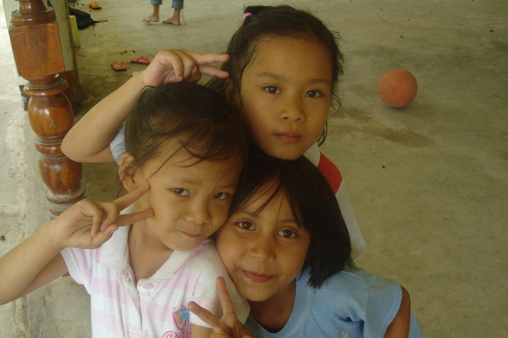 Send Migrant Burmese and Thai Children to School