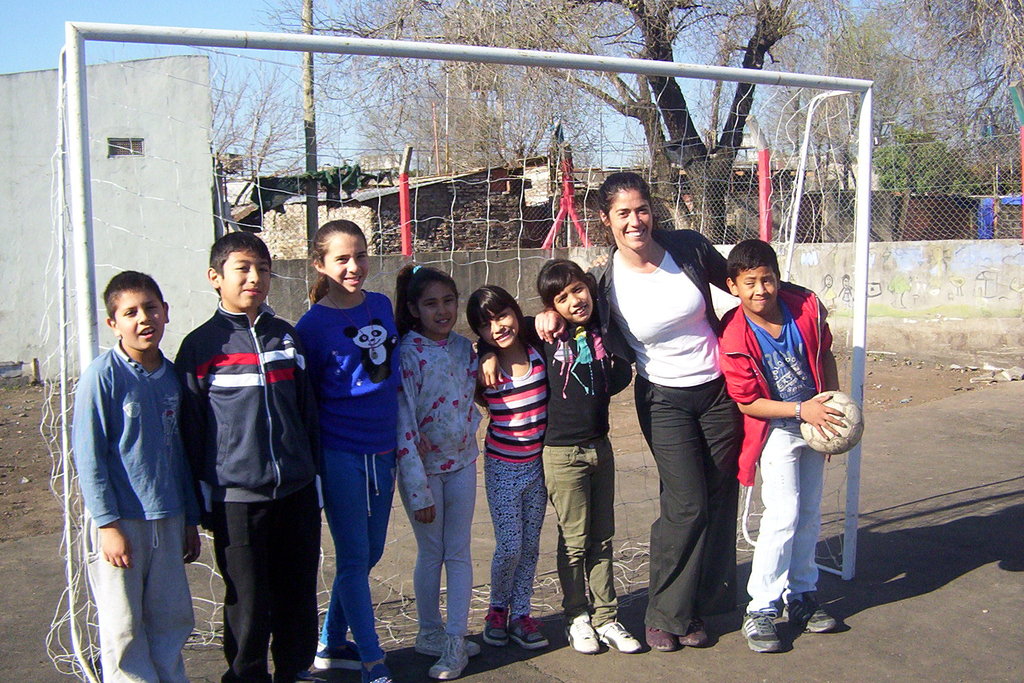 Care against violence for 200 Argentine children