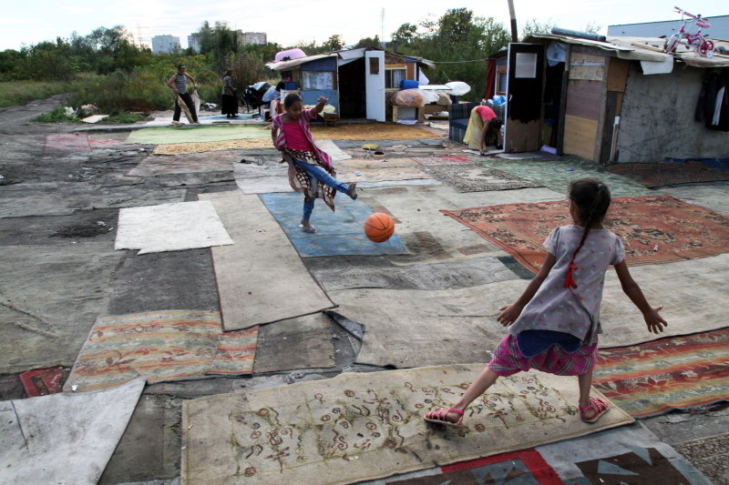 Medical Care for 15 Romanian Roma Schoolchildren