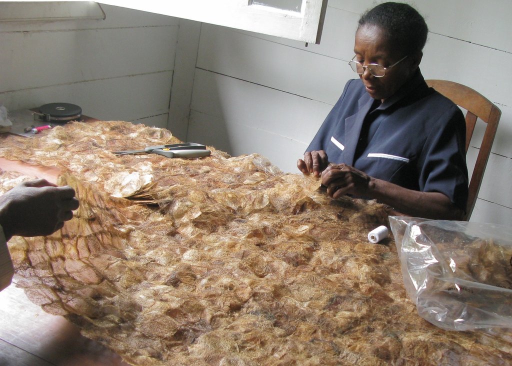 Artisan Training for Women in Madagascar