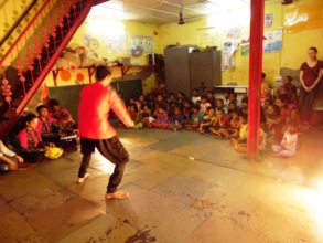Recreational activity by Clowns without Borders