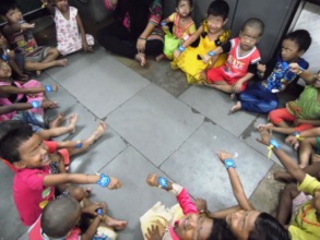 Umang Children celebrating Raksha Bandhan