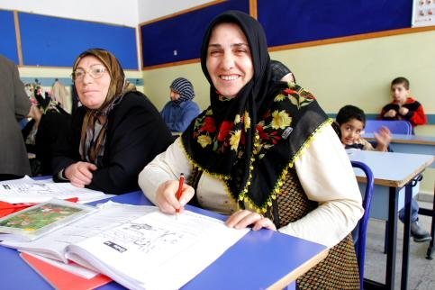 Empower 1,500 Women through Literacy in Turkey