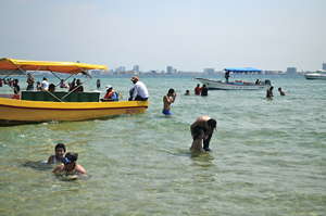 Enjoying the Veracruz Reef in Mexico