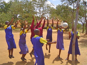Mbaikini PS enjoy playing with their new balls