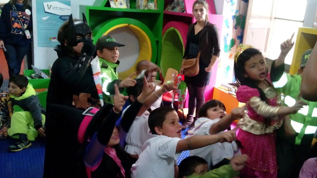 Help Our Children's Library, Serve 10.000 Children