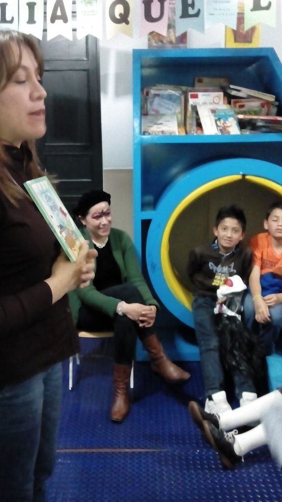 Help Our Children's Library, Serve 10.000 Children