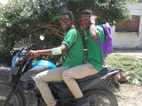 Fauricio and Wilner in the motorbike they use
