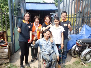 Eden Staff and Kien Cuong Factory Owner