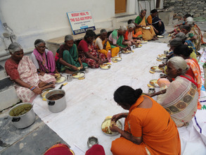 nutritious lunch for deprived old age group india