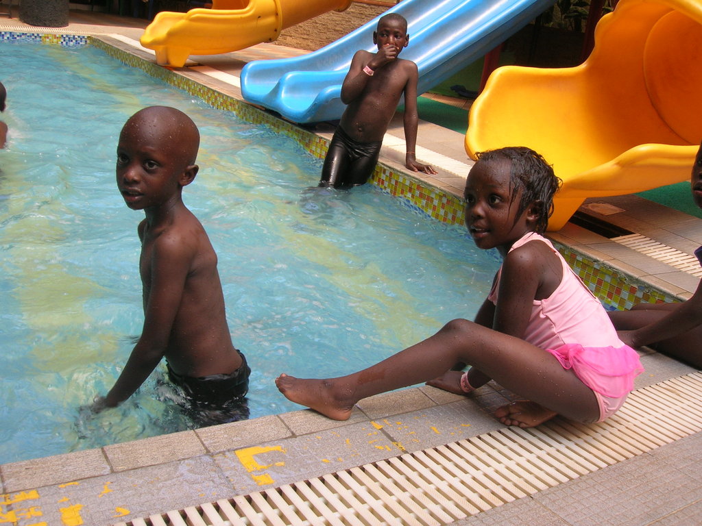 Help 10 kids go back to school in Uganda