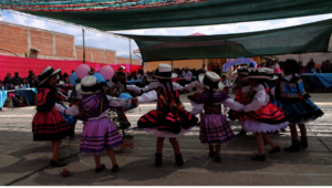 5 yr old girls dance at CW event