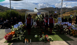 Gloria's final farewell to her much loved girls