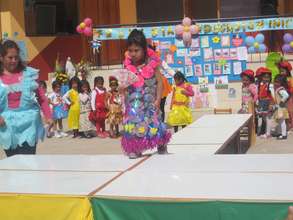 Mother Daughter art project to thinking out of box