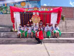 In Quechua=Hayllu QosQo-viva Cusco