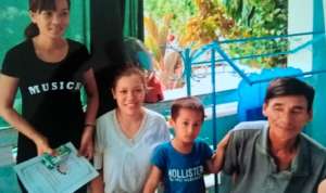 Parents and their kids at Phu Xuan preschool