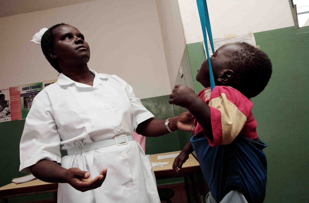 Healthcare for 500 mothers and children in Uganda