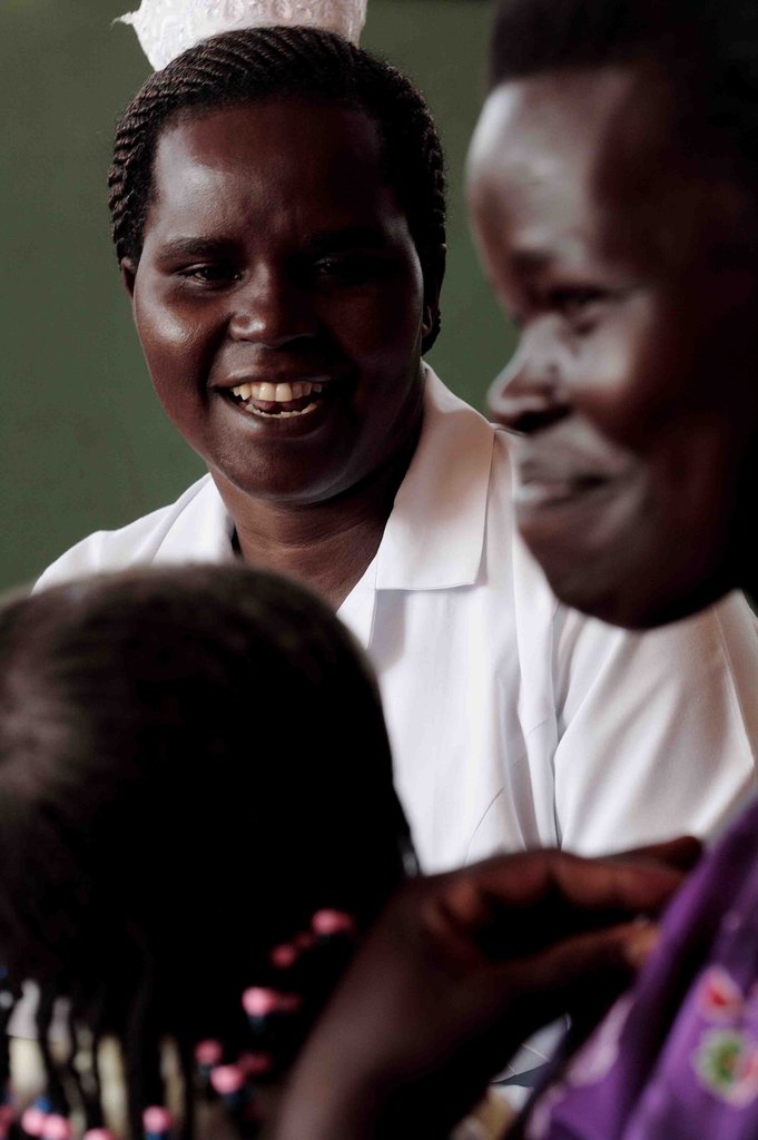 Healthcare for 500 mothers and children in Uganda