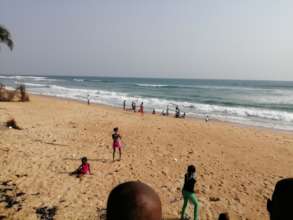 Year-end Field Trip To the Beach