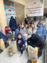 Food distribution address famine problem