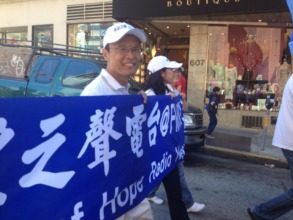 Our car expert Li Jin!