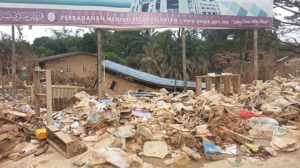 Help the flood displaced people of Kelantan