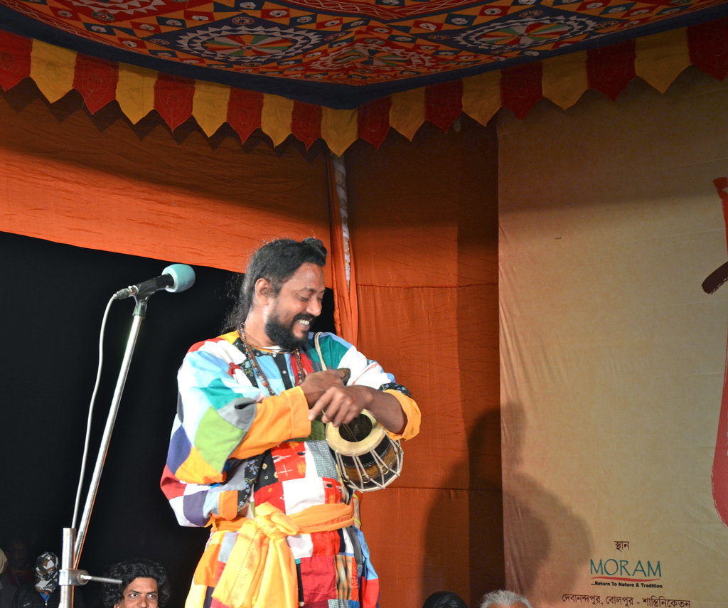 Training, workshop and rehearsal on folk art