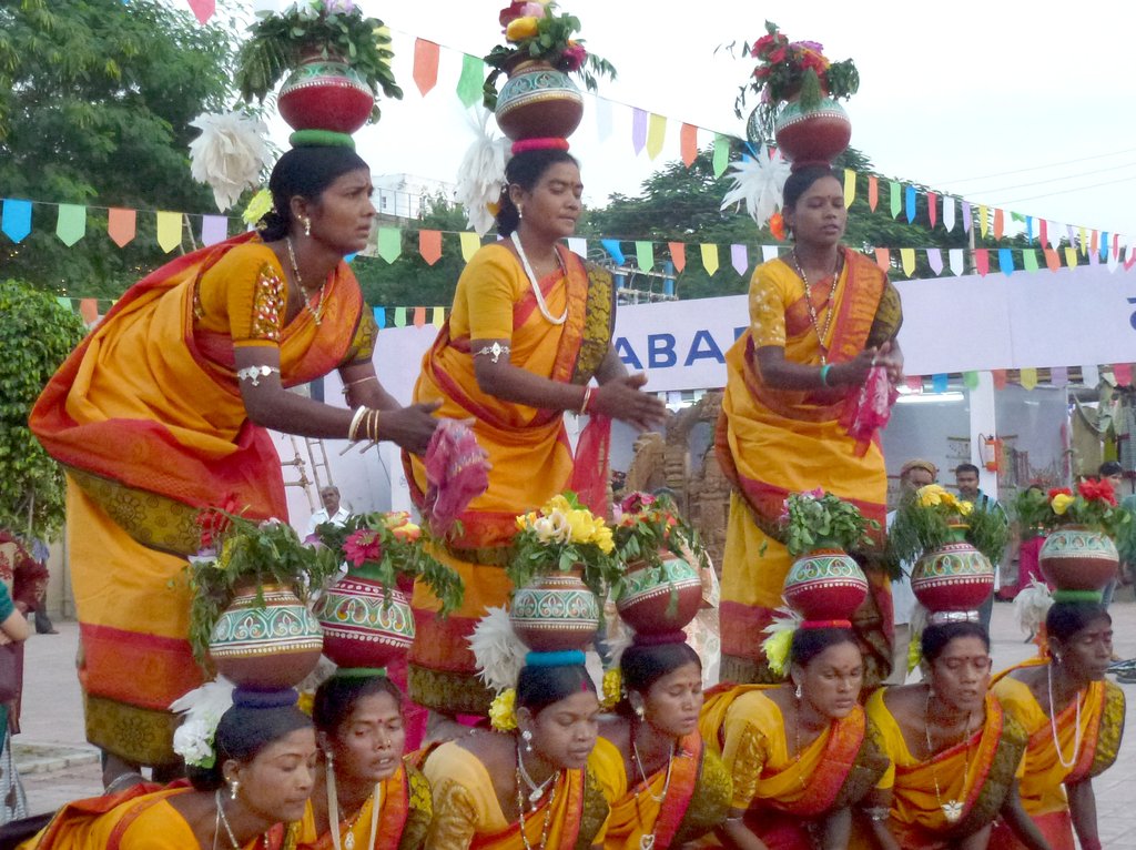Training, workshop and rehearsal on folk art
