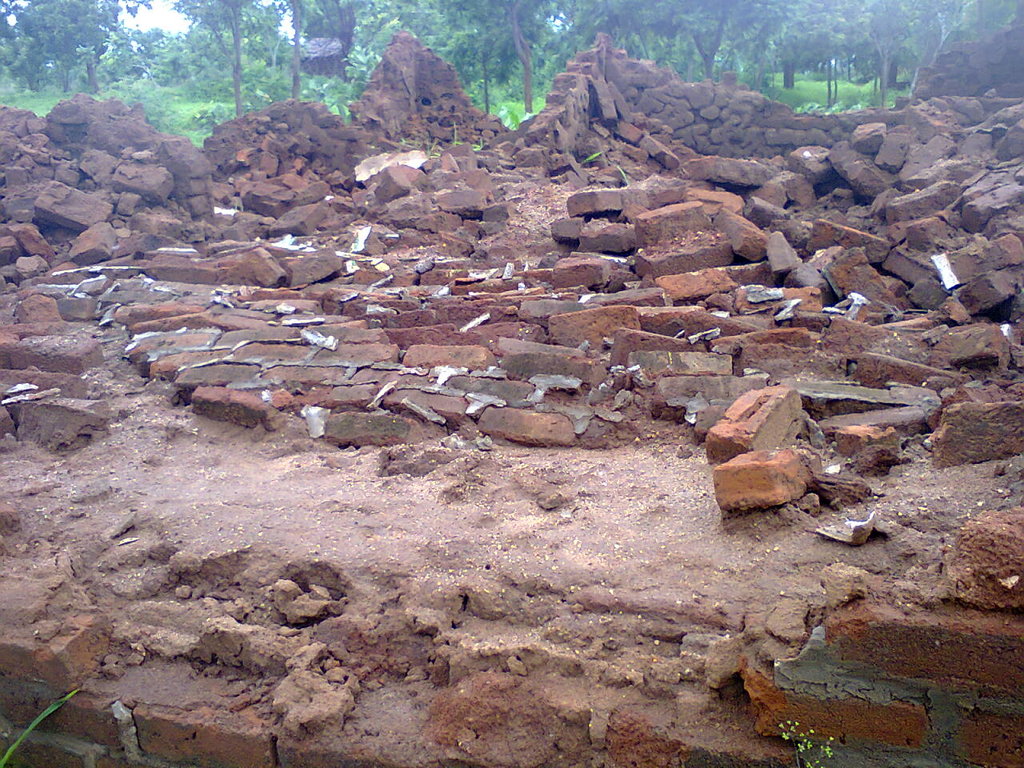 emergency help to victims of heavy rains