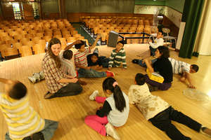 TA Bonnie Pipkin and students.