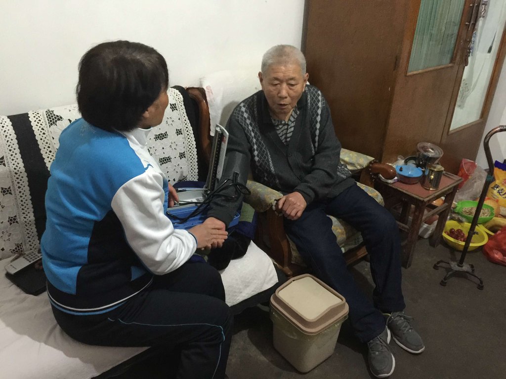 chat to old person