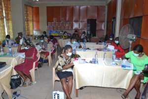 Coronavirus training for nurses and midwives
