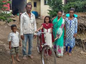 Jyoti with her family