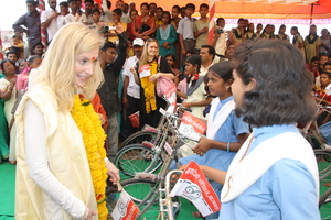 Ms. Lael Brainard, interacting with Bicycle Girl