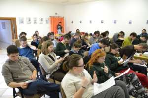Group of new volunteers at training for 2016