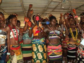 The participants singing their Antherm